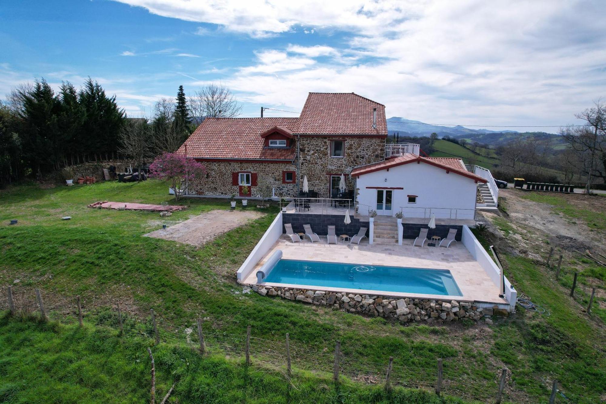 La Bastide-Clairence Bed & Breakfast Perbos 1556 מראה חיצוני תמונה