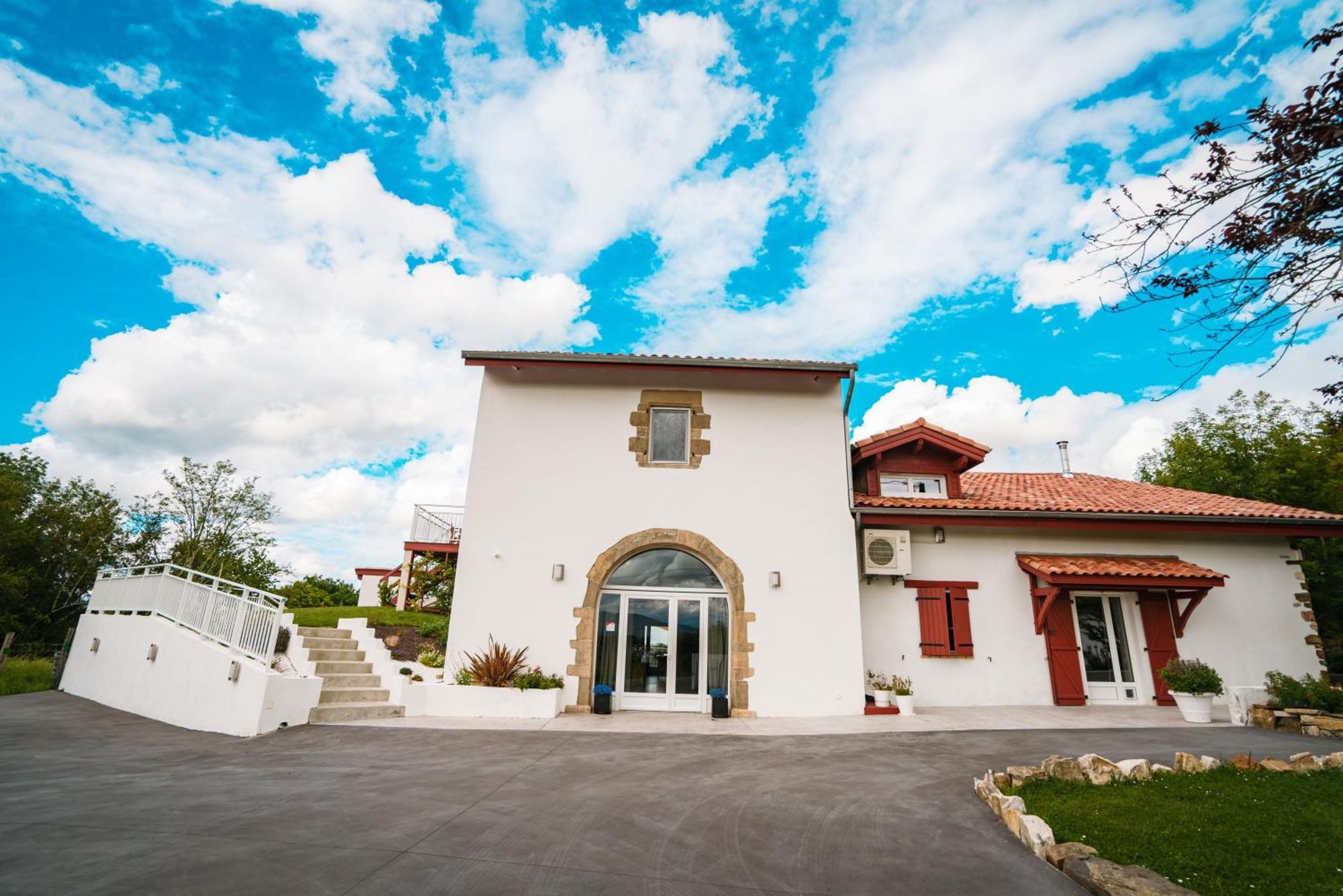 La Bastide-Clairence Bed & Breakfast Perbos 1556 מראה חיצוני תמונה