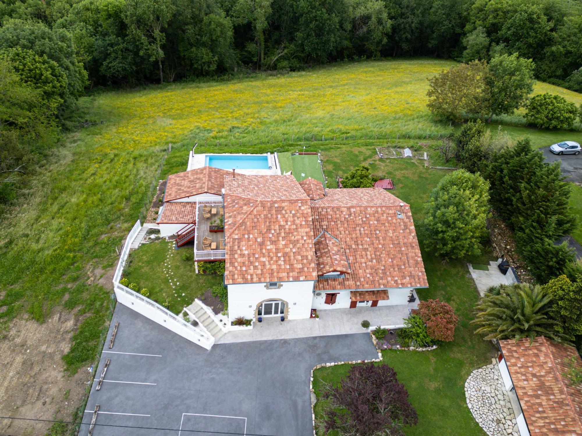 La Bastide-Clairence Bed & Breakfast Perbos 1556 מראה חיצוני תמונה
